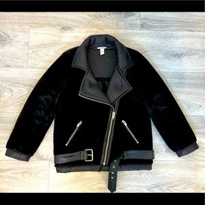 Black biker jacket - Size 4 - hm (brand new)